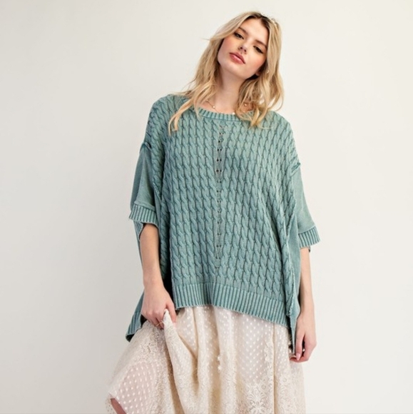 New Easel Cable Knit Short Sleave Sweater Pullover - Picture 3 of 5